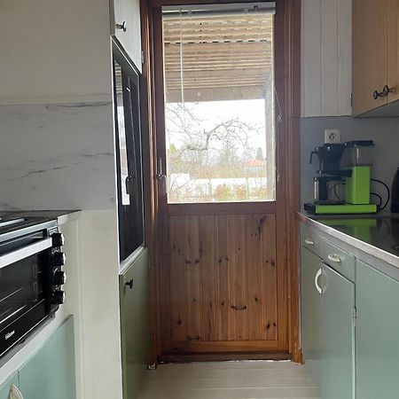 Stuga Centrala Faerjestaden Med Gangavstand Till Det Mesta Esterno foto